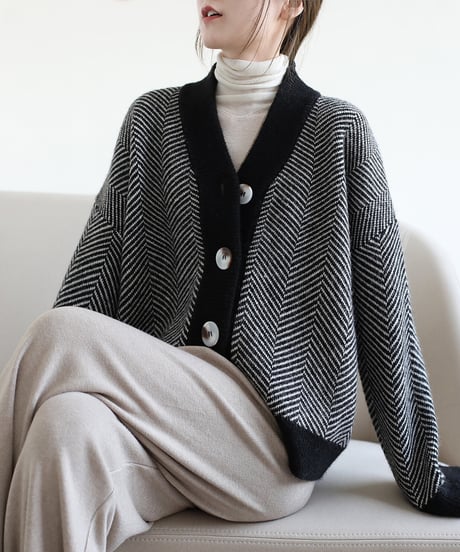v-neck single breasted cardigan (2 colors)