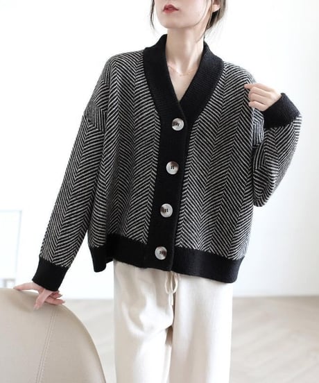 v-neck single breasted cardigan (2 colors)