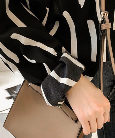 monotone shirt blouse (2 colors)