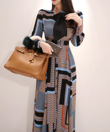 brown base geometric pattern dress (1 color)
