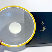 限定2,000個 好評発売中】究極の出汁こし専用の器とプレート