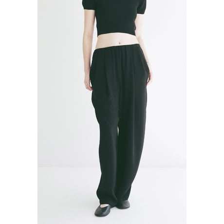 CLANE クラネ “DRAWSTRING LOOSE TUCK PANTS” ドローストリングルーズタックパンツ