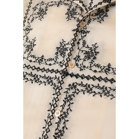 CLANE クラネ “EMBROIDERY LACE BOX SHIRTS” エンブロイダリーレースボックスシャツ