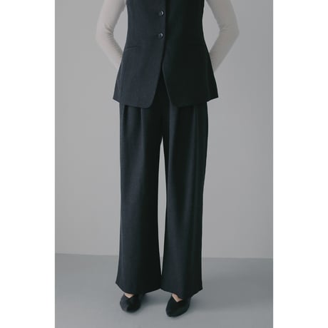 MANOF マノフ “SQUARE NECK GILET SET UP” スクエアネックジレセットアップ