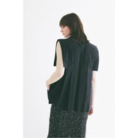 CLANE クラネ “PANELL PLEAT SQUARE SLEEVE SHIRTS” パネルプリートスクエアシャツ
