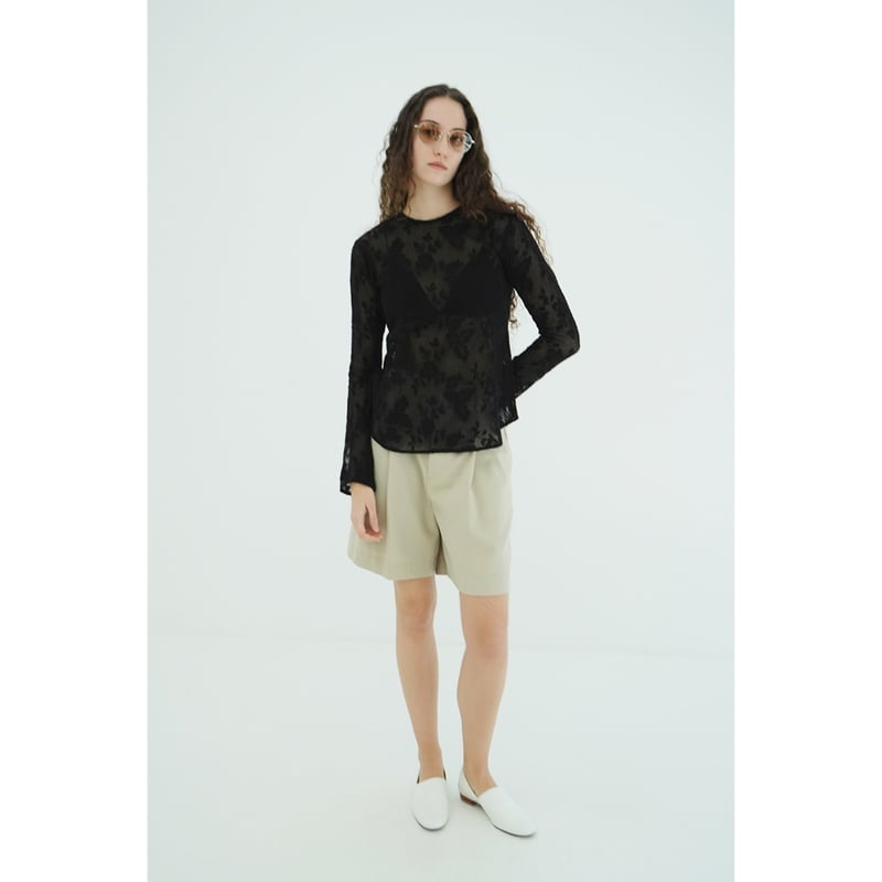 CLANE クラネ “BACK DESIGN FLOWER LACE TOPS” バックデザイ