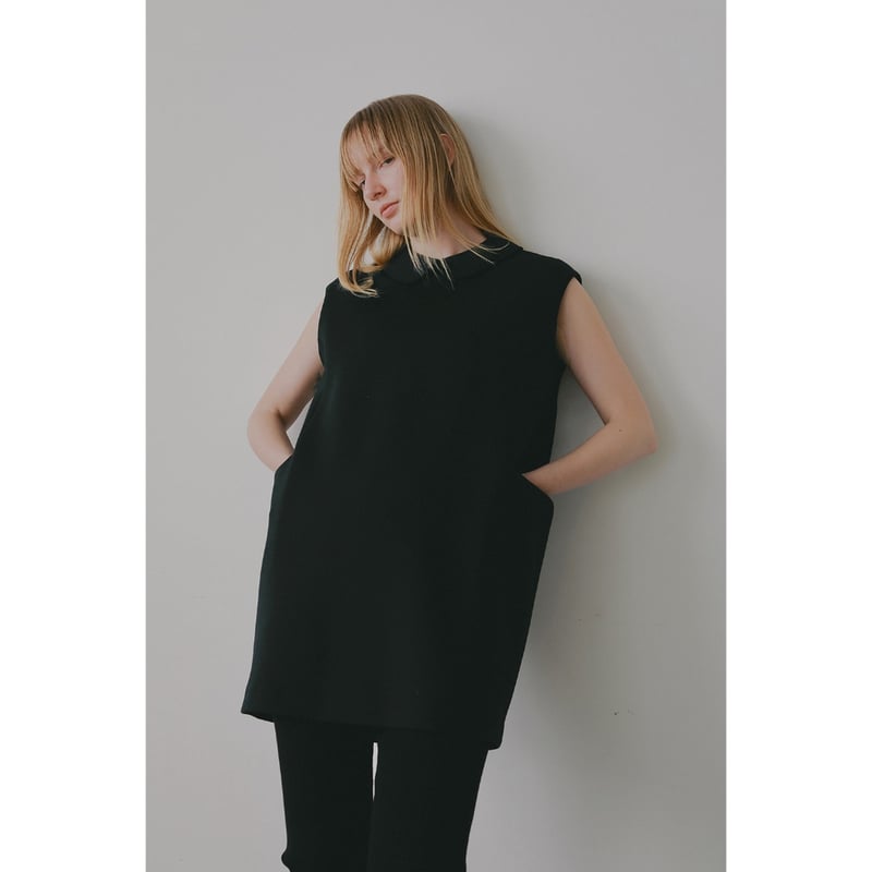 MANOF マノフ “ROUND COLLAR POCKET ONE PIECE” ラウンドカ