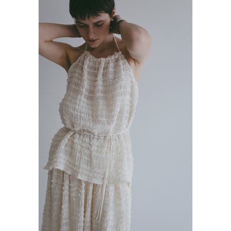 MANOF マノフ “SHIRRING HALTER NECK TOPS” シャーリングホルターネックトップス