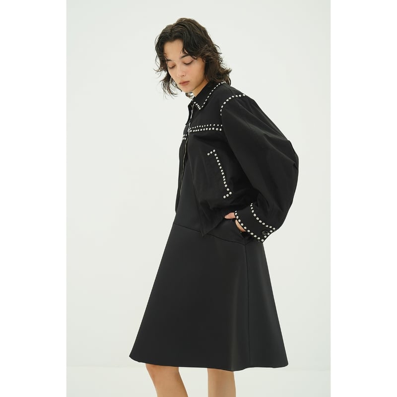 CLANE W COLOR STUDDED DRIZZLER JACKET新品 CLANE(クラネ)のW COLOR STUDDED DRIZZLER JACKET通販 | 集英社HAPPY