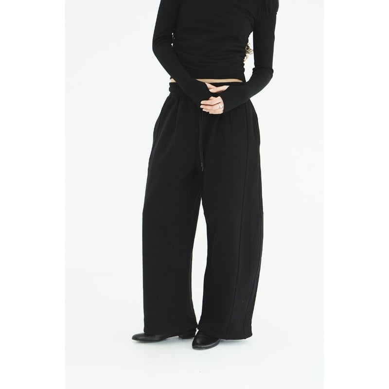 CLANE クラネ “COCOON BULKY SWEAT PANTS” コクーンバルキースウ