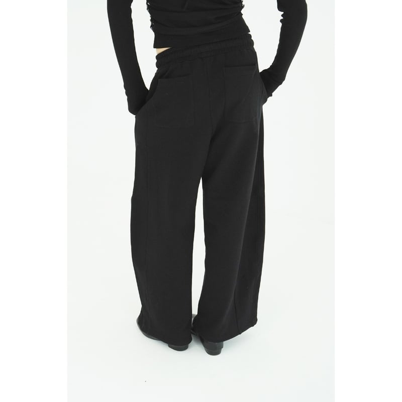 CLANE クラネ “COCOON BULKY SWEAT PANTS” コクーンバルキースウ
