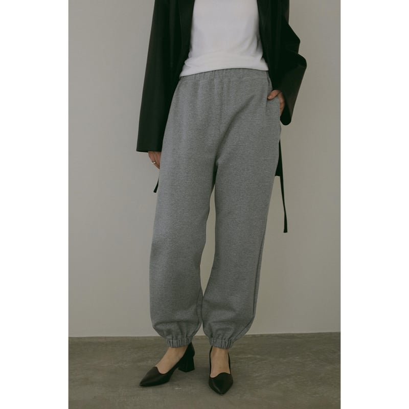 MANOF マノフ “CURVY SWEAT PANTS” カーヴィースウェットパンツ MANOF マノフ “CURVY SWEAT PANTS” カーヴィースウェットパンツ