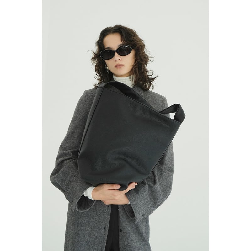 CLANE クラネ “FAKE LEATHER LARGE TOTE BAG” フェイクレザー