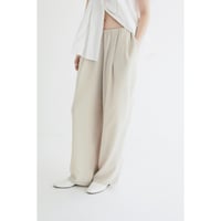 CLANE クラネ “DRAWSTRING LOOSE TUCK PANTS” ドローストリングルーズタックパンツ