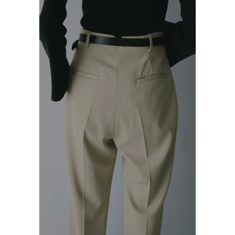 MANOF マノフ “HIGH WAIST TAPERED PANTS” ハイウエストテーパードパンツ