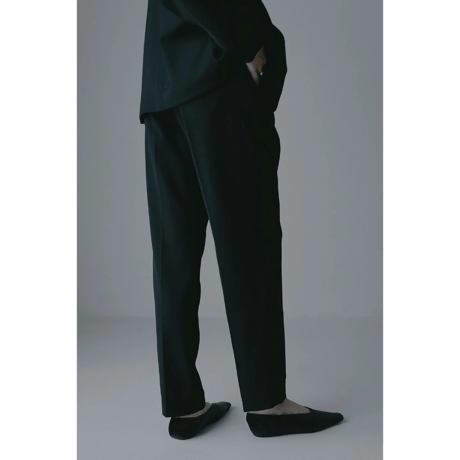 MANOF マノフ “HIGH WAIST TAPERED PANTS” ハイウエストテーパードパンツ