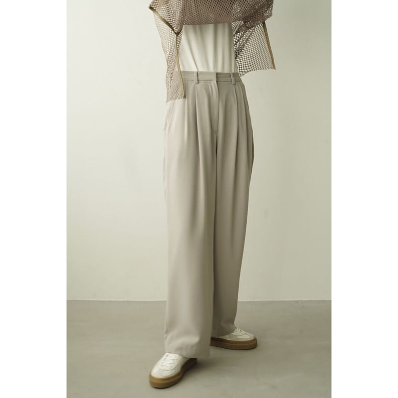 CLANE クラネ “BASIC TUCK PANTS” ベーシックタックパンツ | t / wo