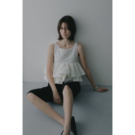 MANOF マノフ “SQUARE TIERED BLOUSE” スクエアティアードブラウス