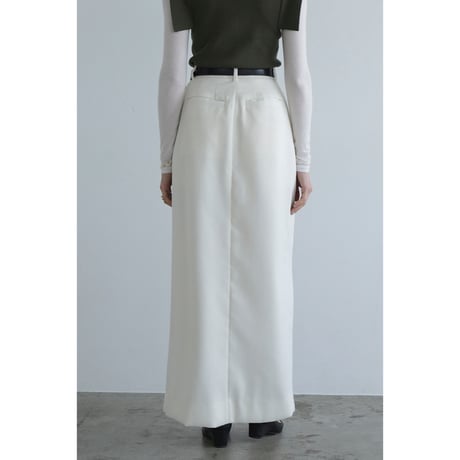 CLANE クラネ “FRONT SLIT TUCK SKIRT” フロントスリットタックスカート