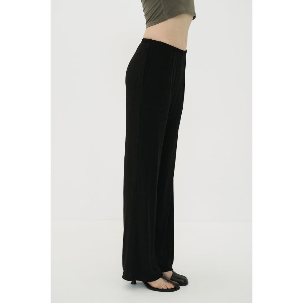CLANE クラネ “BRIGHT JERSEY PANTS” ブライトジャージーパンツ