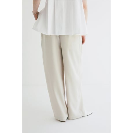 CLANE クラネ “DRAWSTRING LOOSE TUCK PANTS” ドローストリングルーズタックパンツ