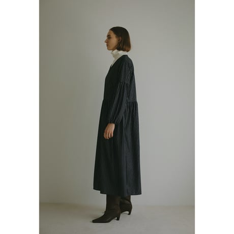 MANOF マノフ “PINSTRIPE GATHER ONE PIECE” ピンストライプギャザーワンピース