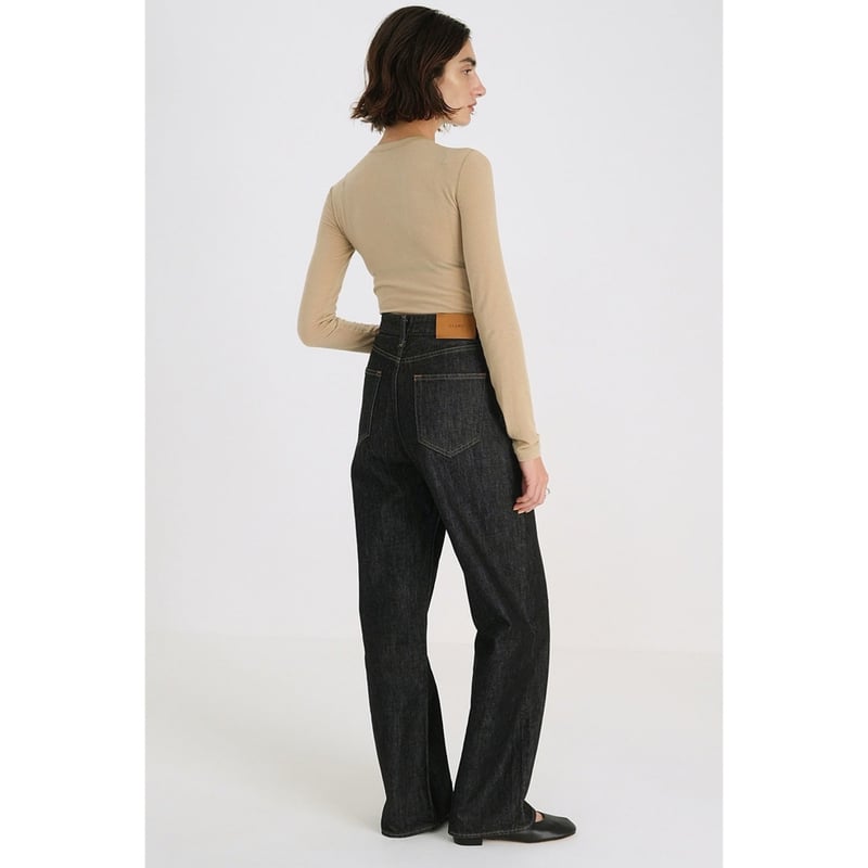 最終値下げ CLANE クラネ テーパード デニムパンツ 26 最終値下げ CLANE クラネ テーパード デニムパンツ 26 最終