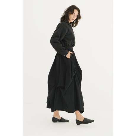 CLANE クラネ “TUCKING VOLUME SKIRT” タッキングボリュームスカート