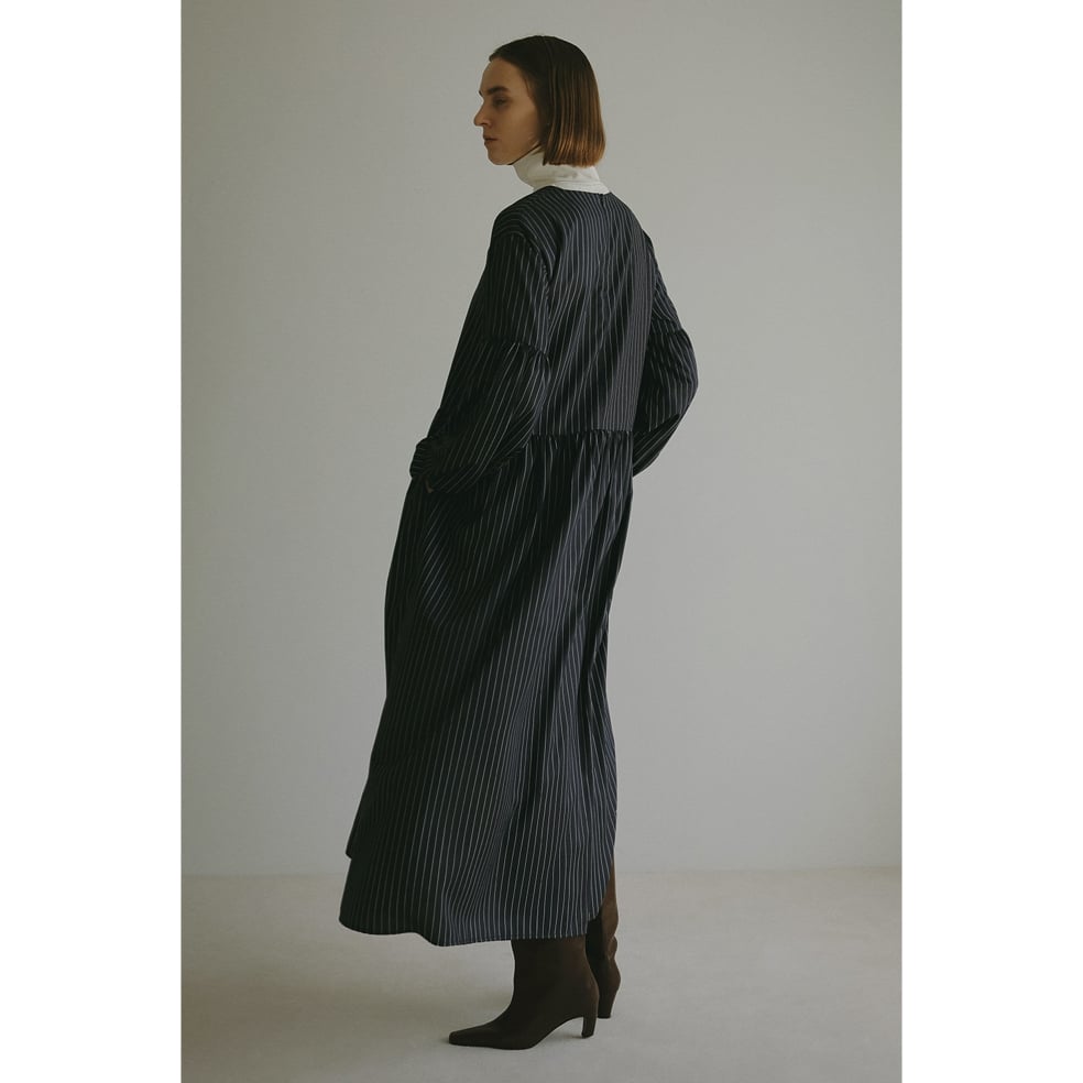 MANOF マノフ “PINSTRIPE GATHER ONE PIECE” ピンストライプギ