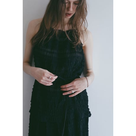 MANOF マノフ “SHIRRING HALTER NECK TOPS” シャーリングホルターネックトップス