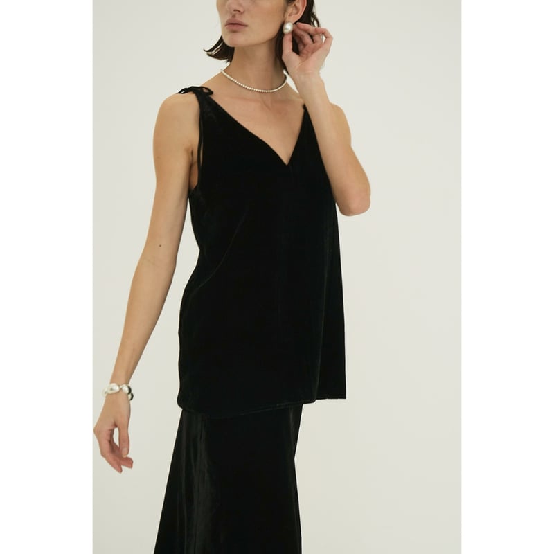 VELOUR SHOULDER RIBBON CAMISOLE TOPS