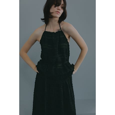 MANOF マノフ “SHIRRING HALTER NECK TOPS” シャーリングホルターネックトップス
