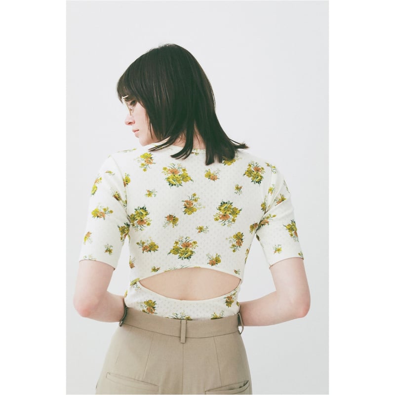 CLANE クラネ ”BACK OPEN FLOWER TOPS” バックオープンフラワートッ