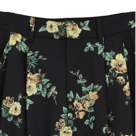 CLANE クラネ ”FLOWER TUCK PANTS” フラワータックパンツ