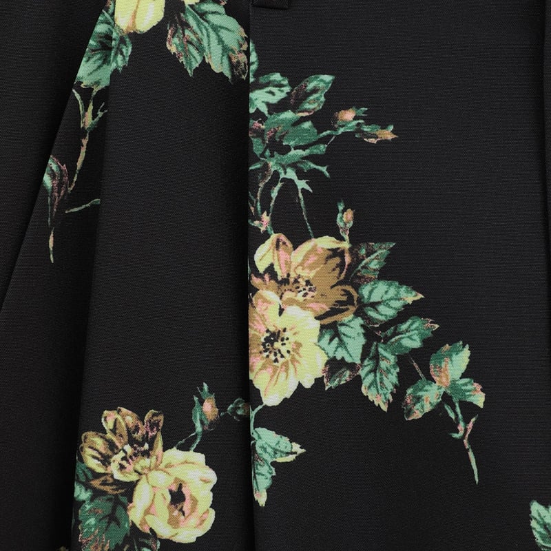 CLANE クラネ ”FLOWER TUCK PANTS” フラワータックパンツ | t / wo