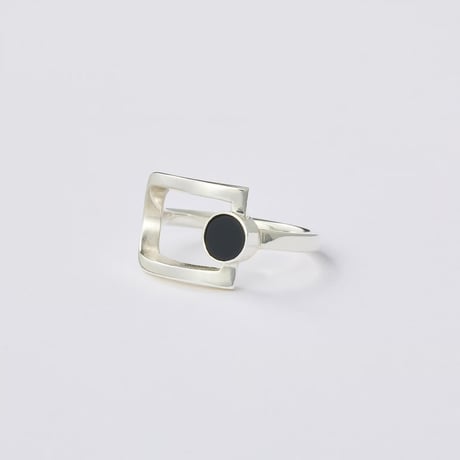 FIBULA フィブラ “Cercle stone ring” サークルストーンリング