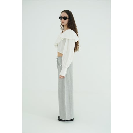 CLANE クラネ “FRILL COLLAR SHORT BLOUSE” フリルカラーショートブラウス