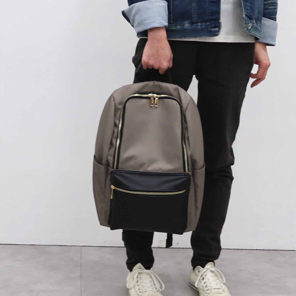 ヒューゴのリュック ユニセックスで収納力抜群☆多機能リュックサック】COOCO 9ポケット