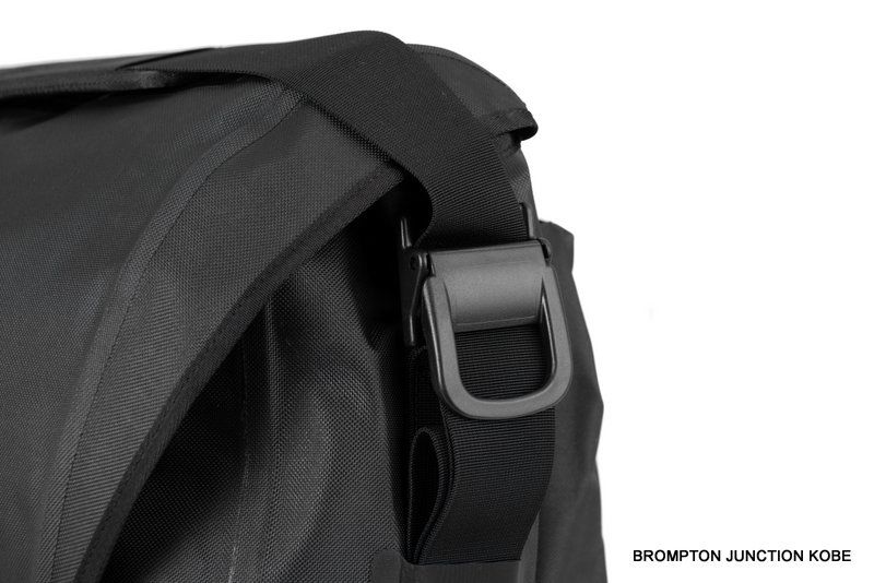 Messenger Waterproof Bag 20L Black | BROMPTON J...