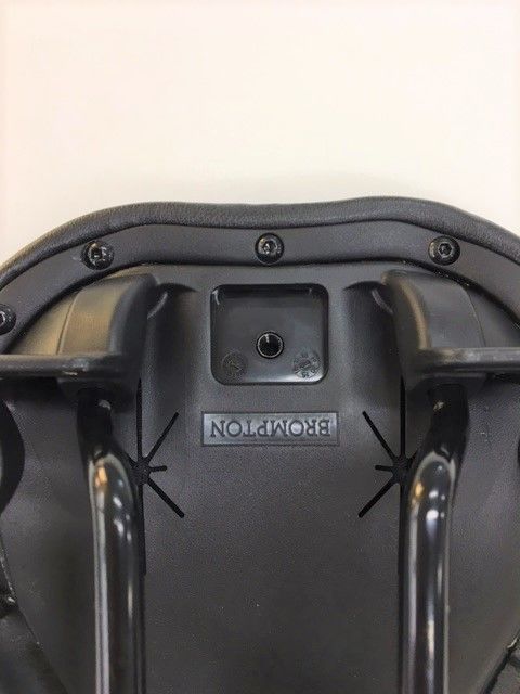 ブロンプトン サドル | BROMPTON JUNCTION KOBE ONLINE STORE