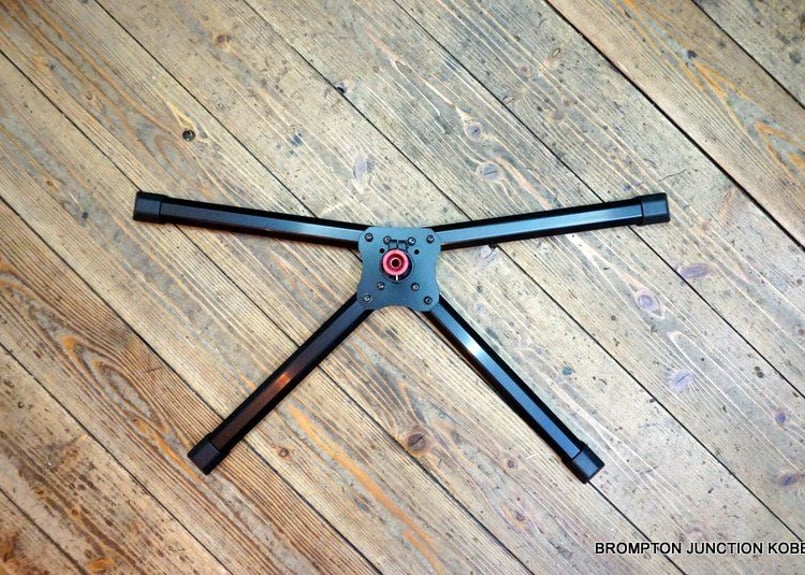 バイクピットタワー | BROMPTON JUNCTION KOBE ONLINE STORE