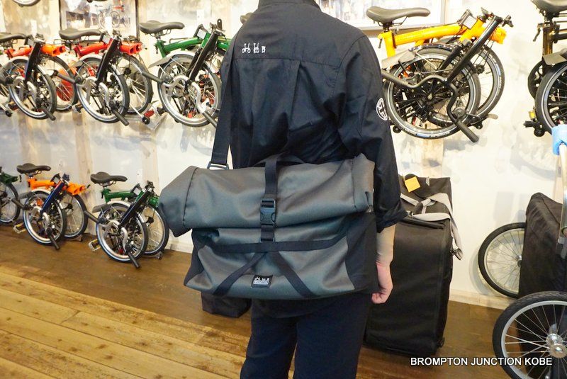 Roll Top Bag 14L Olive Green | BROMPTON JUNCTIO