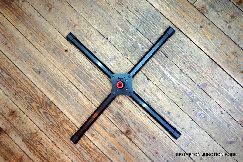 バイクピットタワー | BROMPTON JUNCTION KOBE ONLINE STORE