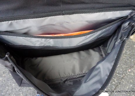 Messenger Bag 13L Black