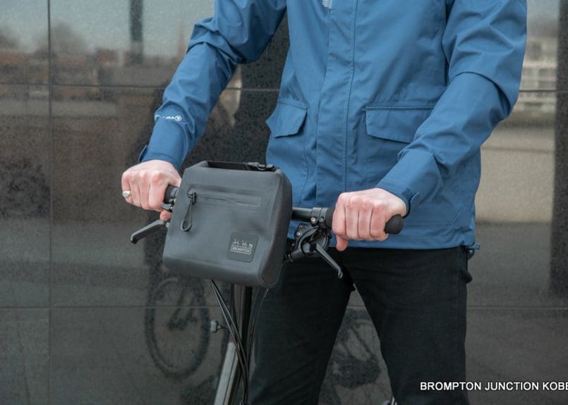 最終価格でBROMPTON ZIP POUCH カモ ほぼ新品 BROMPTON Zip Pouch XB 1L Camo | believe online