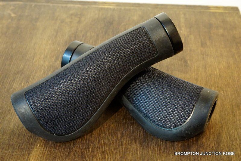 BROOKS ERGONOMIC RUBBER GRIP BLACK | BROMPTON J