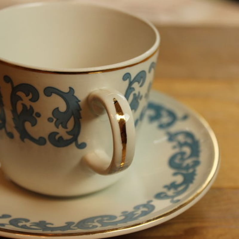 crown essex cup and saucer set | Lesley Vintage