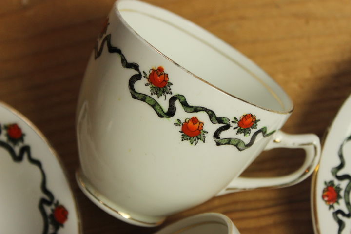 sutherland cup and saucer 2 set A | Lesley Vintage