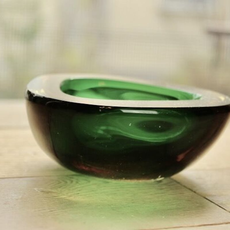 murano ashtray 59 | Lesley Vintage murano ashtray 59 | Lesley Vintage