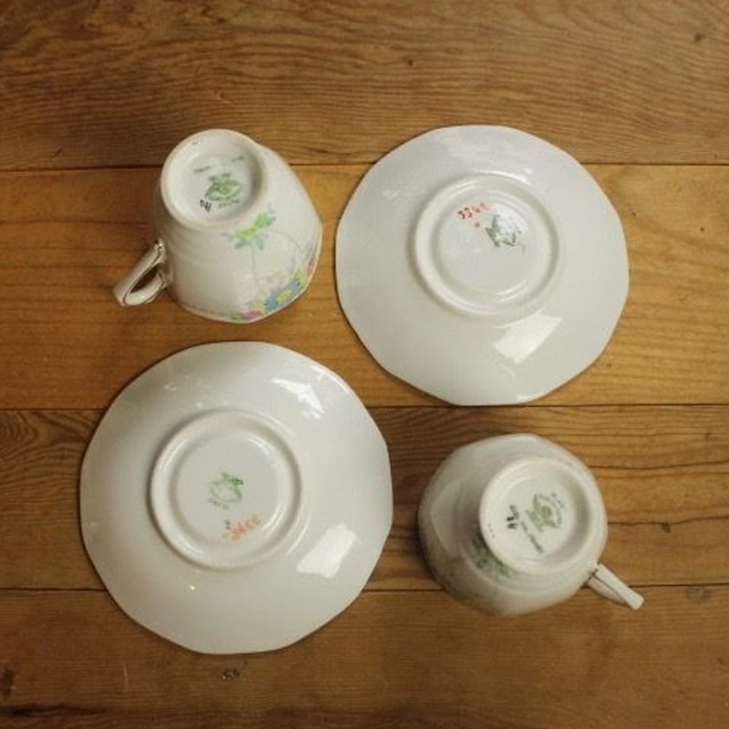 plant tuscan cup and saucer set A | Lesley Vintage
